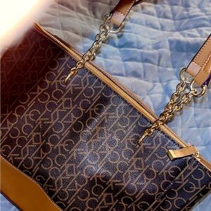 Purses and handbag, both super cute just don’t wear them enough (lightly used)